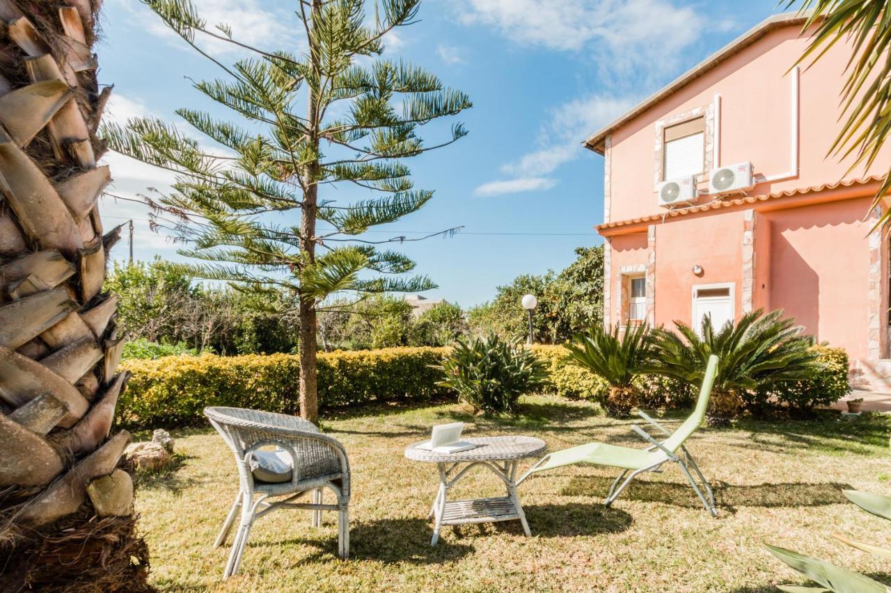 Villa Rosa Near The Sandy Beach, Parking & Wifi Noto Esterno foto